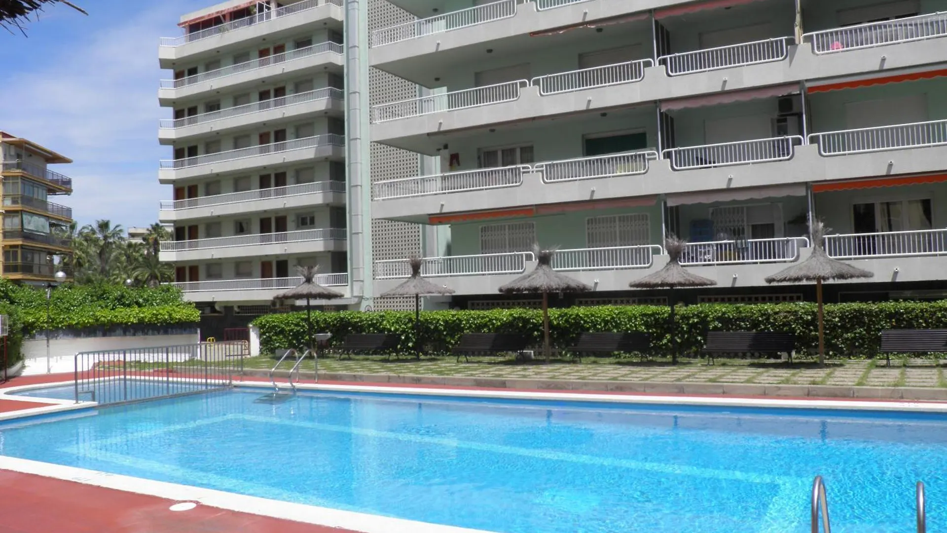 Home Mercurio Salou Apartmán